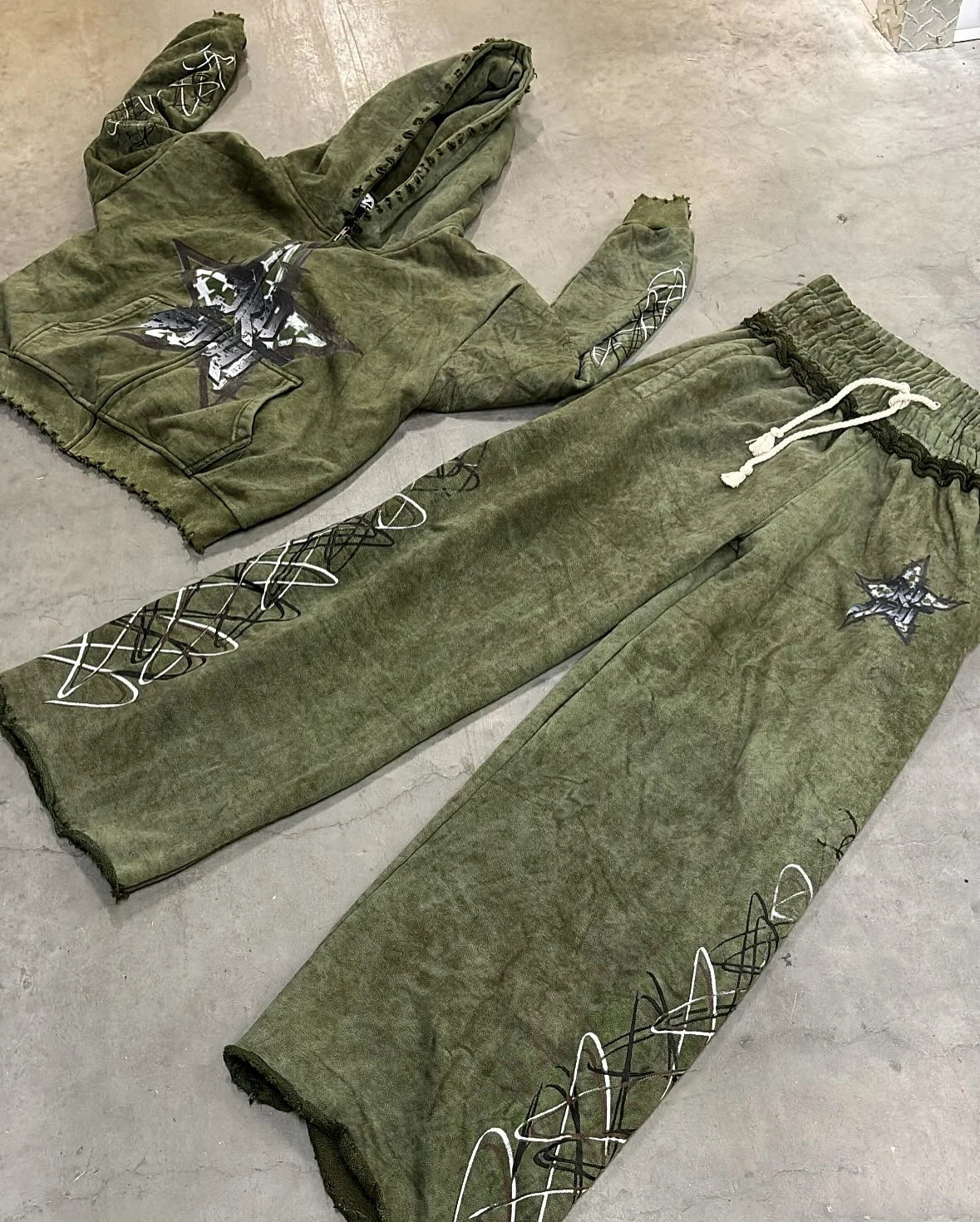 US Free Tax Heavyweight Vintage Hoodie Jogger Pants Set Cotton Distressed Patch Embroidered Acid Wash Zip up Hoodie Sweatsuit