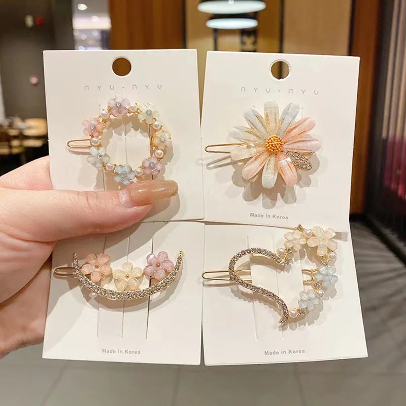 2022 New Flower Design Alloy Pearl 5.5cm Hair Clips Fashion Sweet Women Hair Pins Girl Hair Accessories Elegant Ins Style