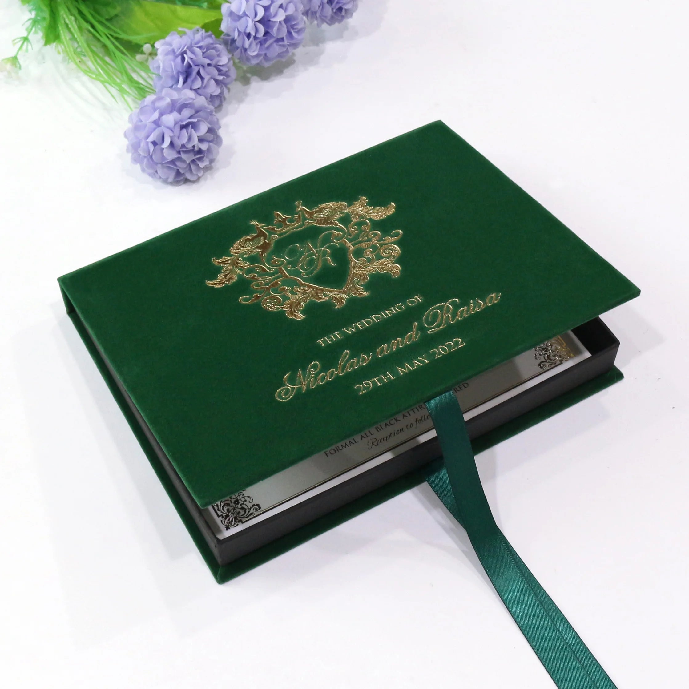 Dark Green Luxury Invitation Card Wedding Luxury with Velvet Box With Matched Envelope and RSVP Card