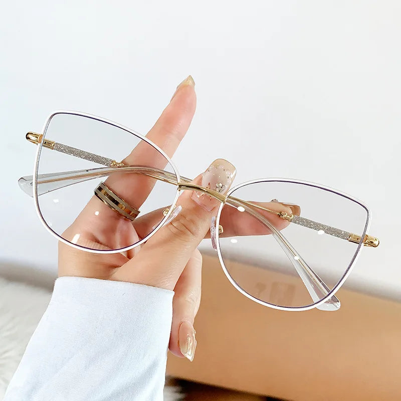 Trendy Blingbling Temple Design Cat's Eye Metal Glasses Spring Hinge Optical Oversize Blue Light Blocking Computer Eyeglasses