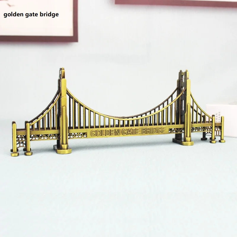 Hot Selling Architectural Model of San Francisco Golden Gate Bridge Metal Handicrafts Decorate American Tourist Souvenirs