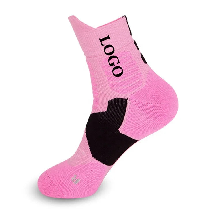 OEM Customized Man and Woman Adults Knitted Logo and Pattern Embroidery Basketball Socks With Top Quality