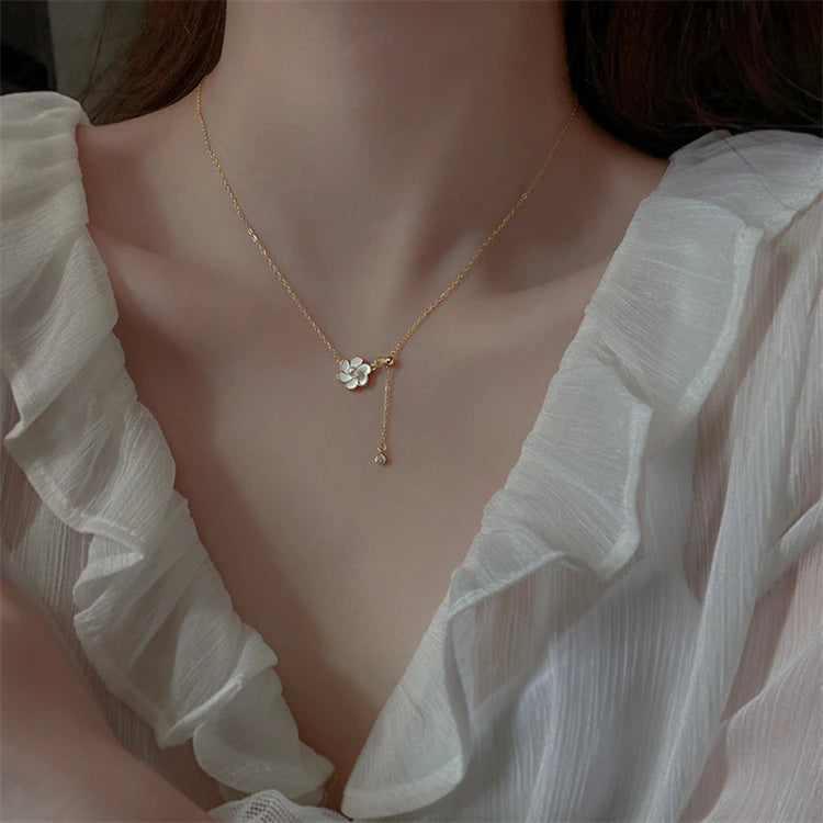 2025 Newest Trendy Design Dangle Charm Sterling Silver Flower Choker Necklace