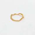 Trendy Simple 18K Gold Plated Stainless Steel Rings High End Plain Thin Waved Jewelry with Bezel Setting