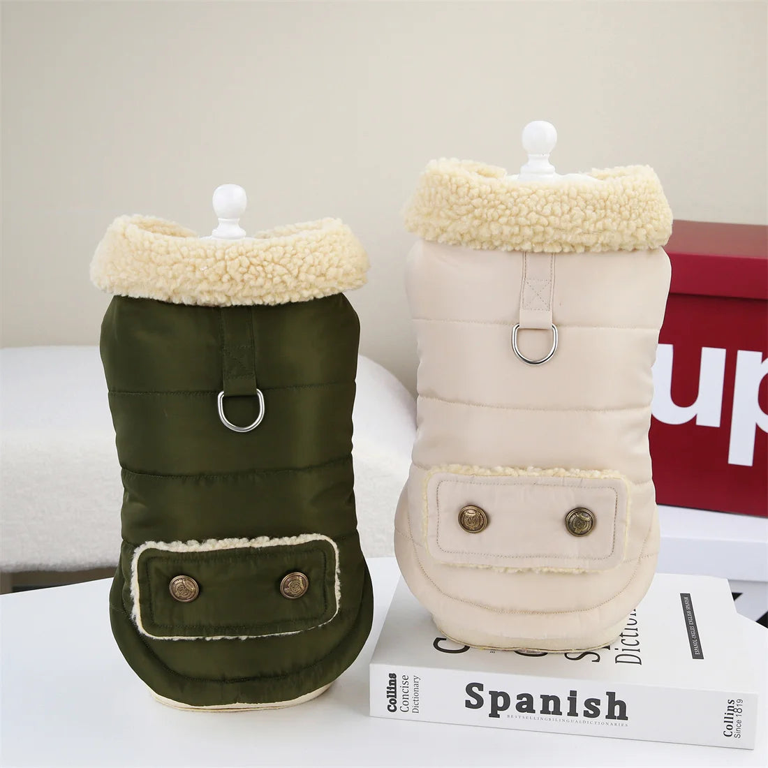 Pet Apparel Manufacturer Wholesale Dog Clothes Autumn Winter Pet Supplies Cat Clothes Nordic Faux Fur Collar Cotton Vest