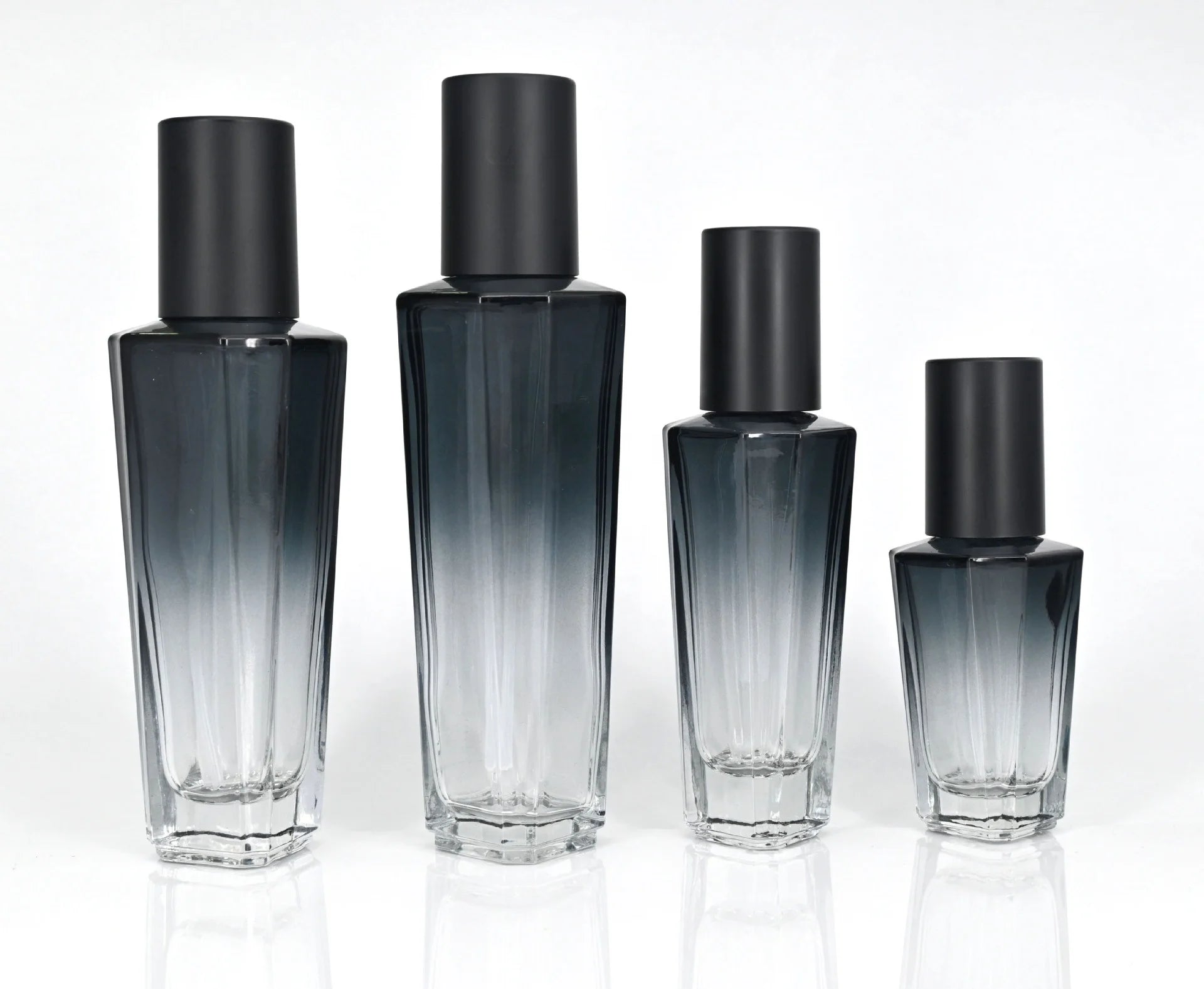 Glass Bottle Factory Wholesales Cosmetics Glass Packaging Bottles Accept Customized Logos and Colors