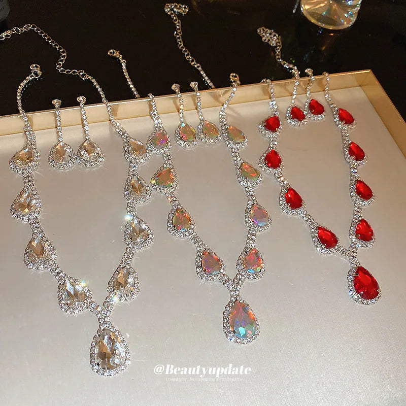 Hot Selling Princess Water Drop Zircon Necklace Earrings Set Exquisite Crystal Clavicle Chain Jewelry Sets (KJ102)