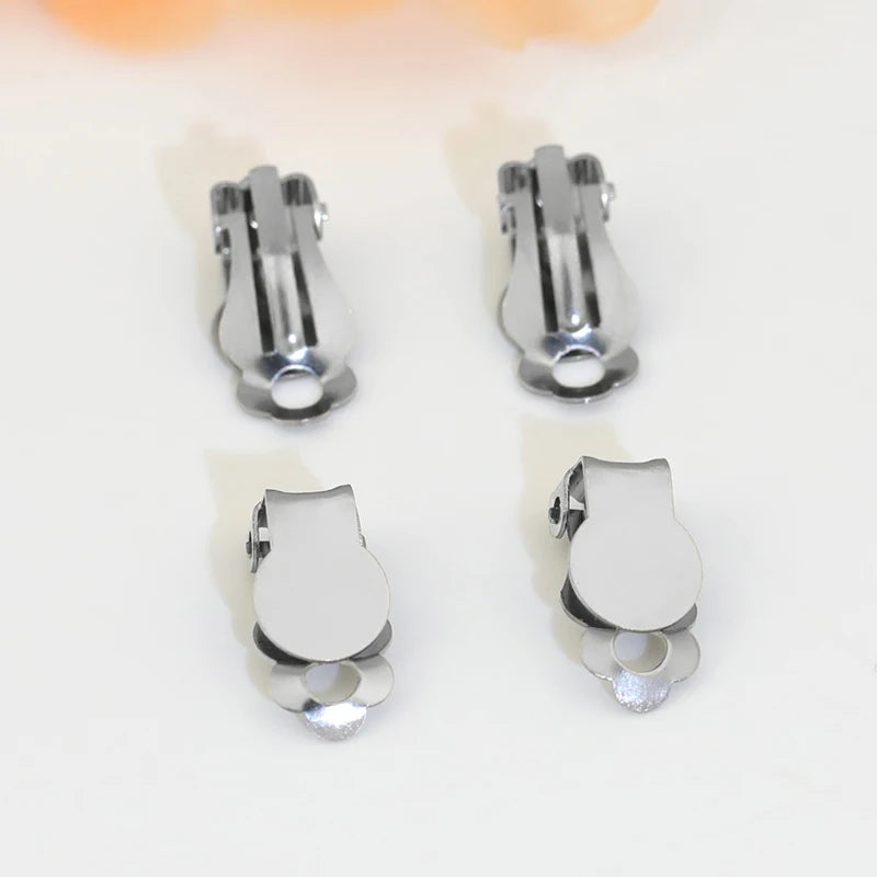 New Design Frog Ear Clip Earrings 8mm Wafer Stainless Steel Gold Finish Vintage Style Geometric Pattern for Party or Gift