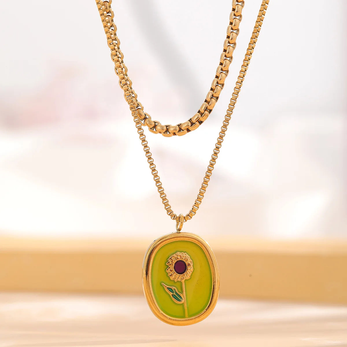 2023 Colorful Flower Geometric Circle Pendant Necklace Double Layer Titanium Steel Box Chain 24K Gold Sunflower Necklace