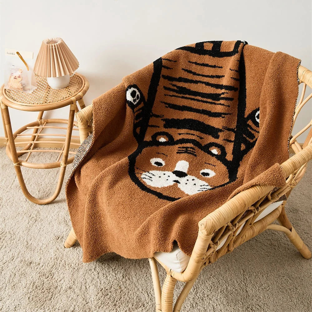 New Year's Gift Wholesale  Cute Cartoon Tiger Pattern 100% Polyester Microfiber Warm  Knitted Children Blanket
