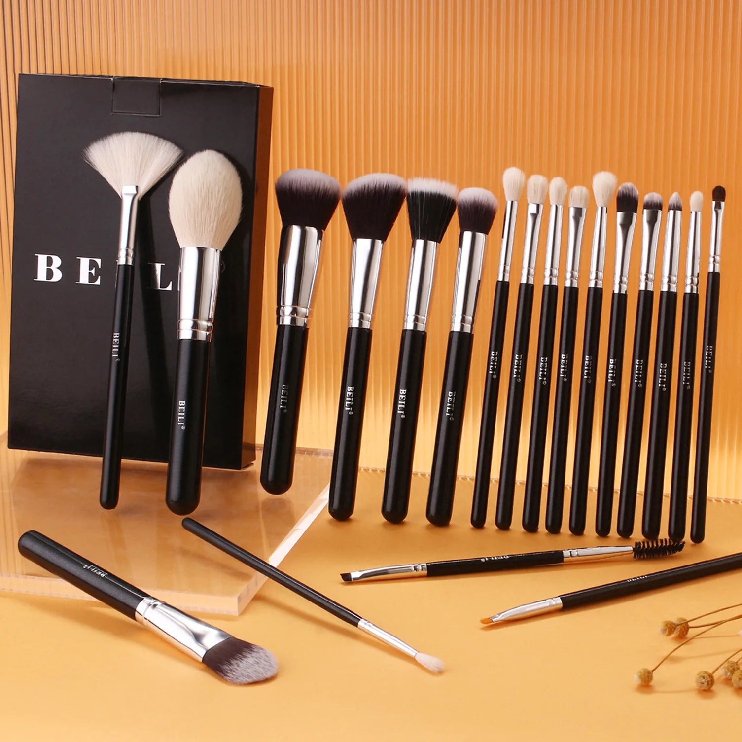 Hot Selling 20pcs Black Makeup Brush Set High Shinny Powder Foundation Eye Shadow Plus Black PU Holder Face Concealer
