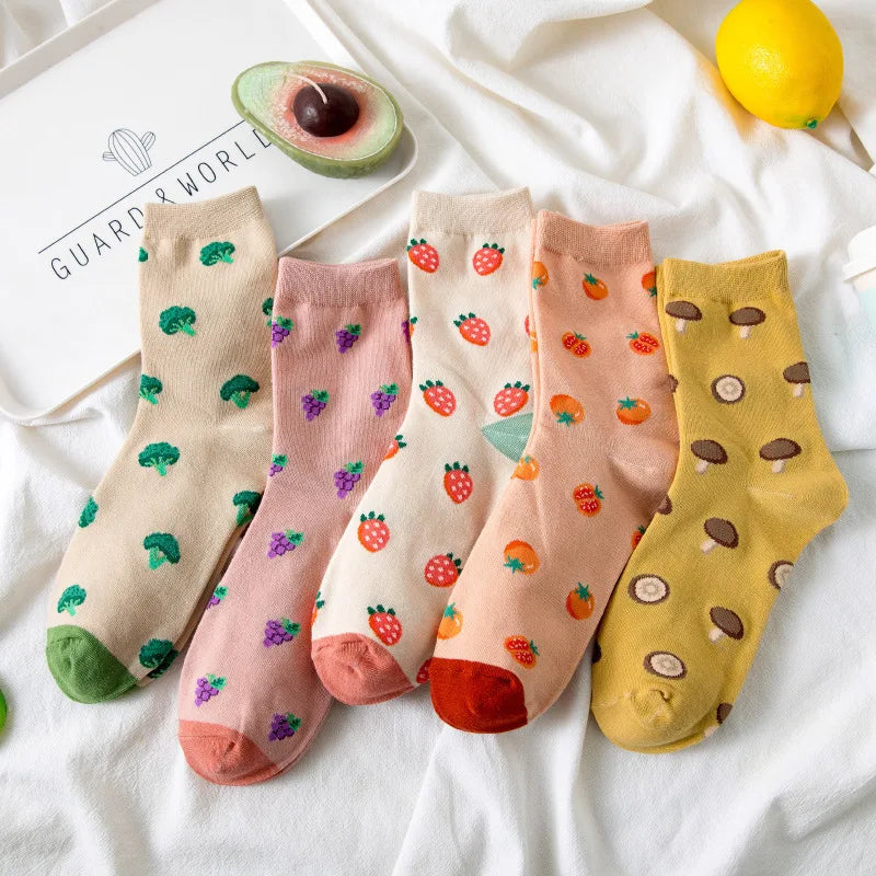 High Quality Women Girls Novelty Funny Strawberry Avocado Jacquard Colorful Fruit Socks