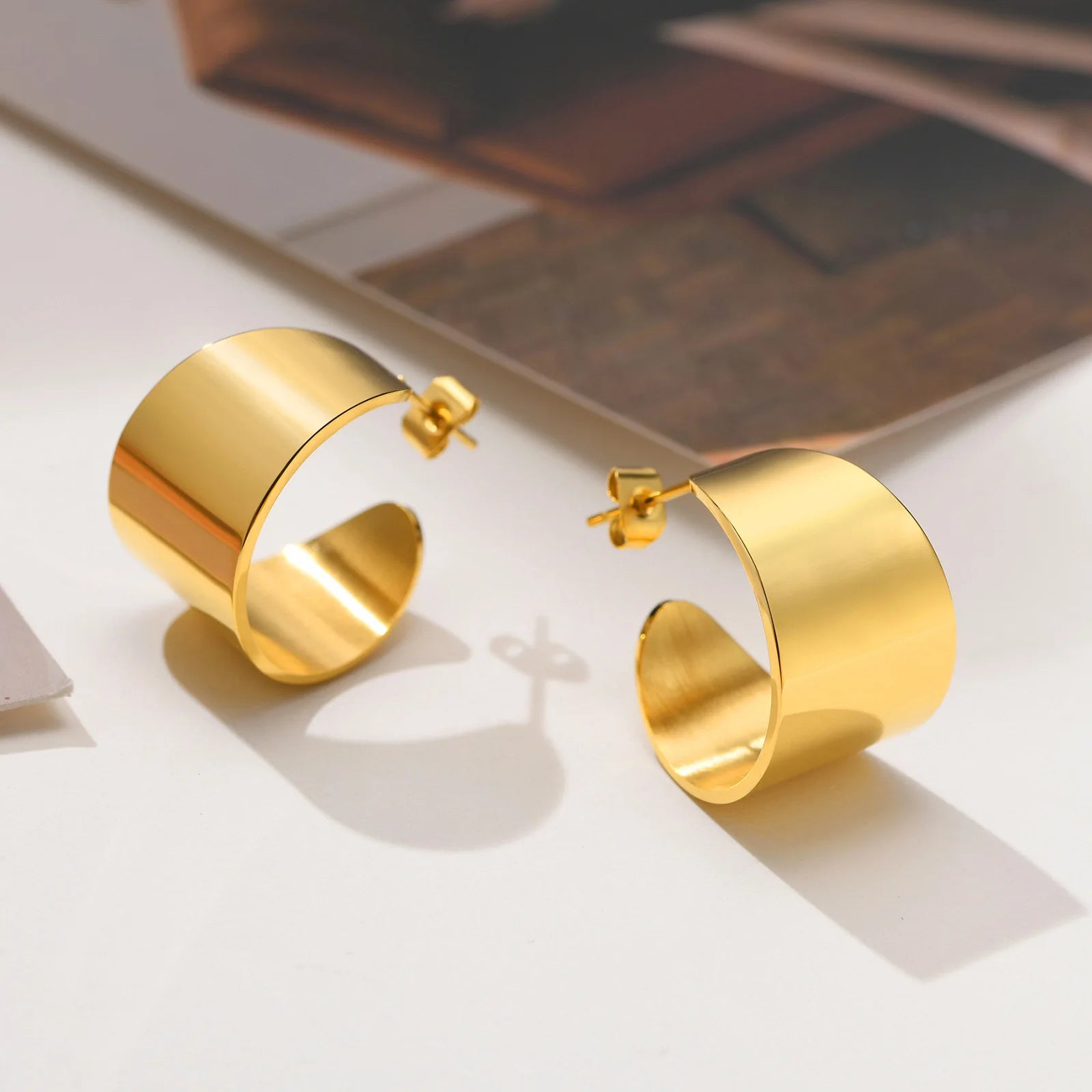 Fashion Accessories Stainless Steel Simple Glossy C-Shaped Hoop Earrings Gold Jewelry Women Wholesale