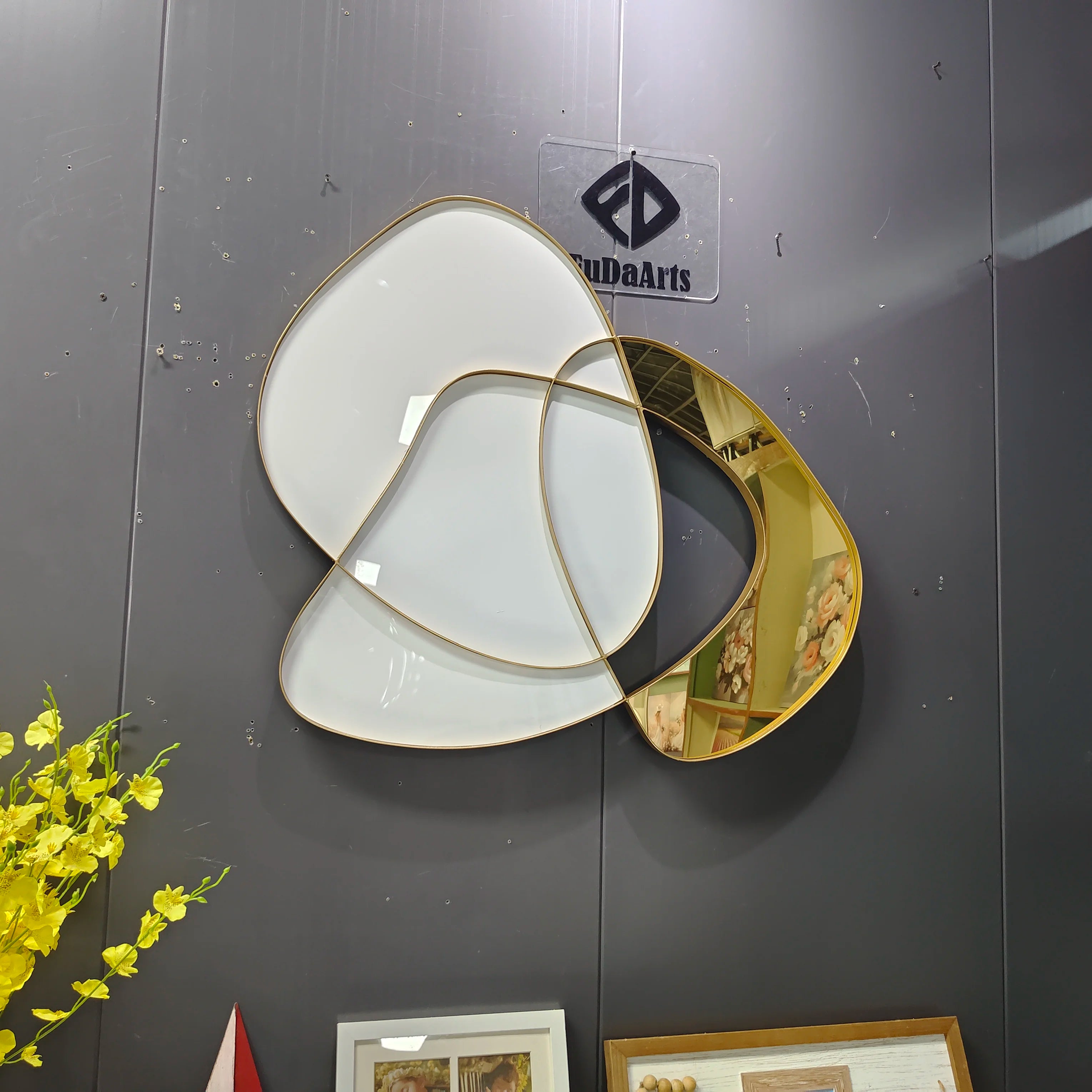 80X73CM Wholesale Large House High Gloss Gold Metal Hanging Iron Wrought Home Wall Decoration Art Living Room Dropshipping DDP