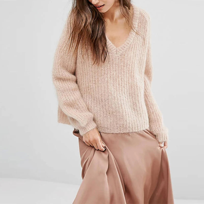 2026 Knitwear Supplier  Custom Autumn Winter Mohair Knit Jumper V Neck Virgin Alpaca Wool Sweater for Women