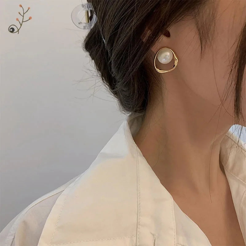 Fashion Geometric Gold Color Metal Earrings Trend Party Jewelry GiftSpot Simple Irregular Design  Stud Earrings for Women