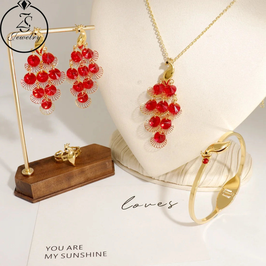 Wholesale Hot Selling Trendy 18K Gold Gold Plated Stainless Steel Zircon Charms Ladies Necklace Bracelet Earrings 3pcs Set
