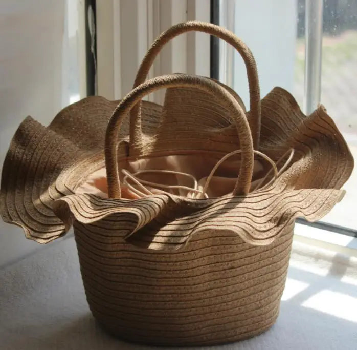 New French Romantic Spring Summer Seaside Beach Tote Bag Portable Designer Hat Shape Straw Drawstring Pouch for Women