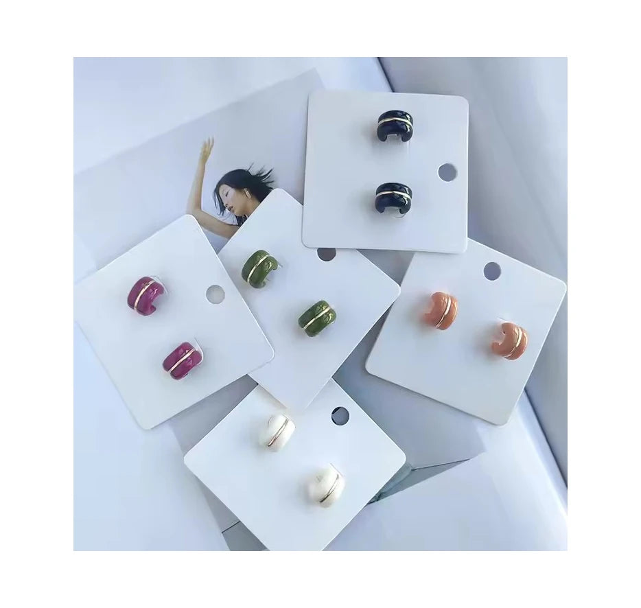 INS New Style Mini C-Shaped Stud Earrings Minimalist Design Candy Color Geometric Acrylic Earrings for Women Jewelry Gift