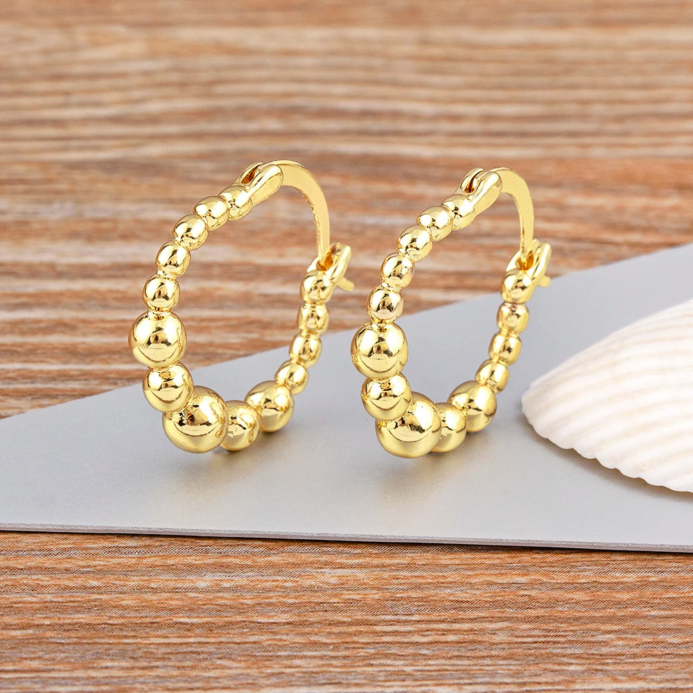 QIKU New Arrival Gold Plated Copper Irregular Bead Hoop Earrings Women Girl Punk Jewelry Fashion Gift Customized Wholesale Price