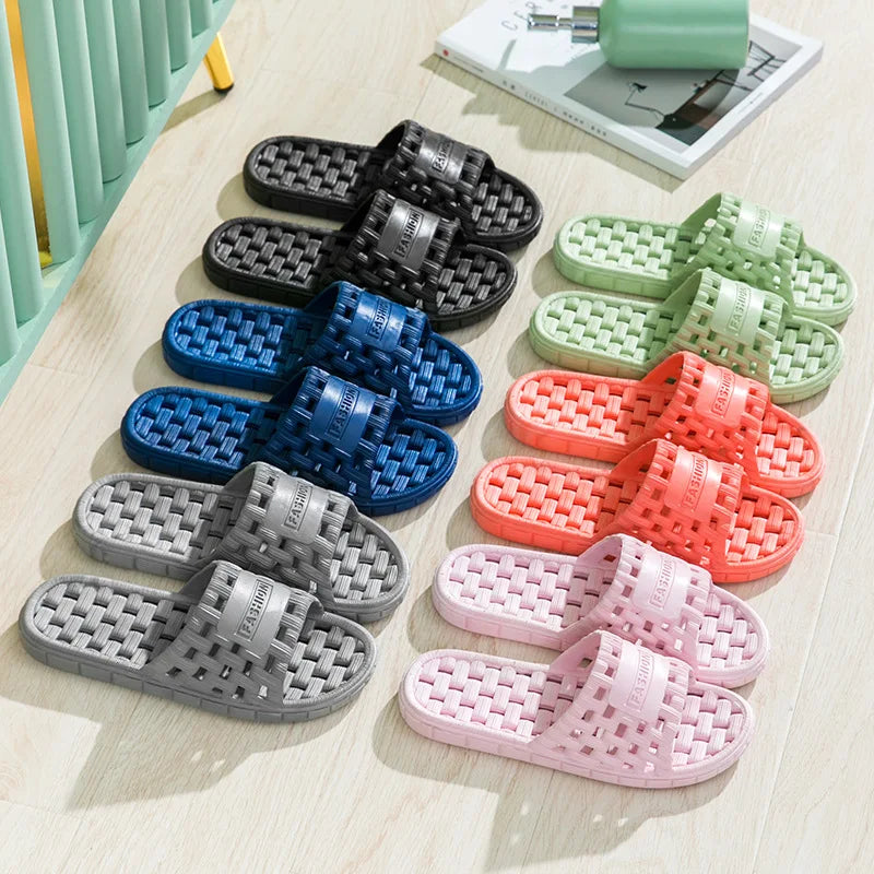 Men Women Winter Summer Light Weight Electrically Heated Massage Anti-Slip Soft PVC Bath Shower Slippers for Household Use