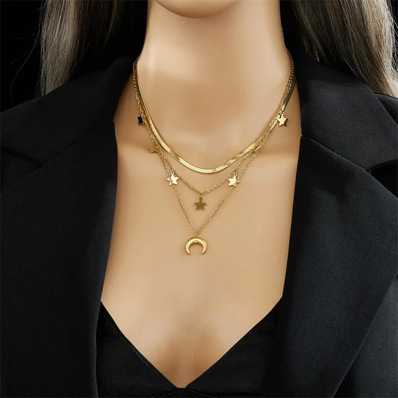 Fashion Gold-Plated Titanium Steel Vintage High-Grade Multi-Layer Wear Chain Butterfly Pearl Engraved Round Necklace for Women
