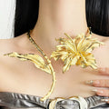 2025 New Arrival Fashion Jewelry Extra Large Lily Flower Metal Collar for Women Exquisite Big Chunky Flower Collar Necklace