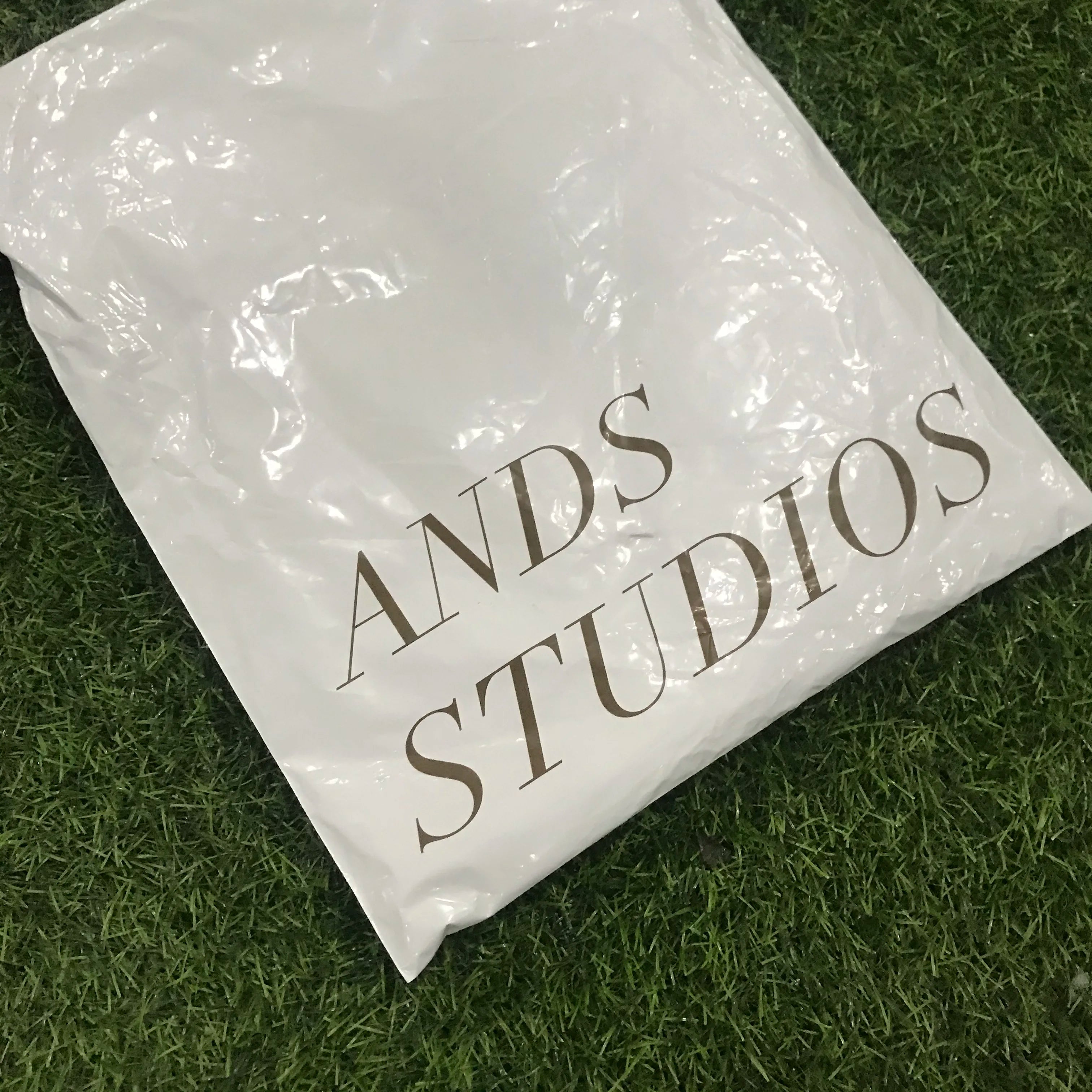 Custom Printed White Color for Poly Mailer Bag Waterproof Biodegradable Shipping Packing for Clothes Plastic Mailing Bag