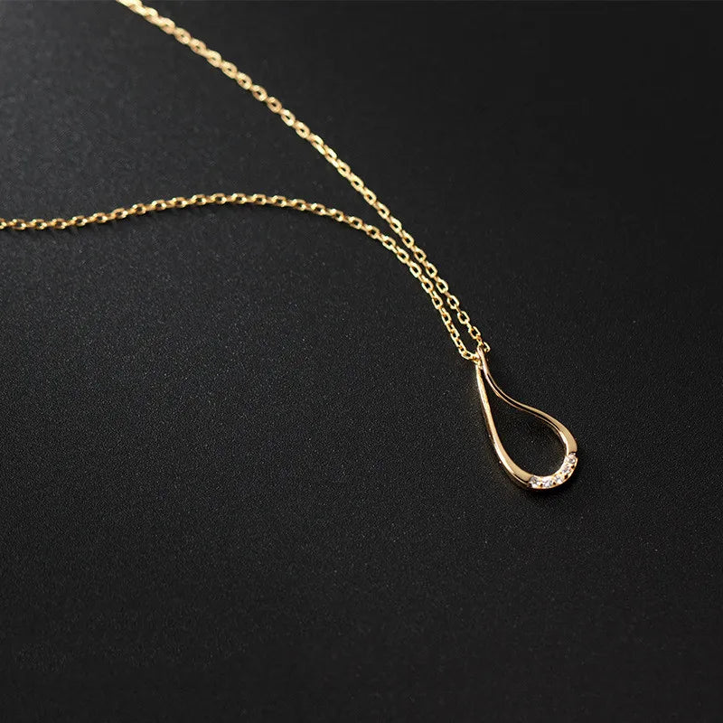 Fashion Jewelry 925 Sterling Silver Hollow Water Drop Shape Pendant Diamond Zircon Gold Plated Necklaces for Women