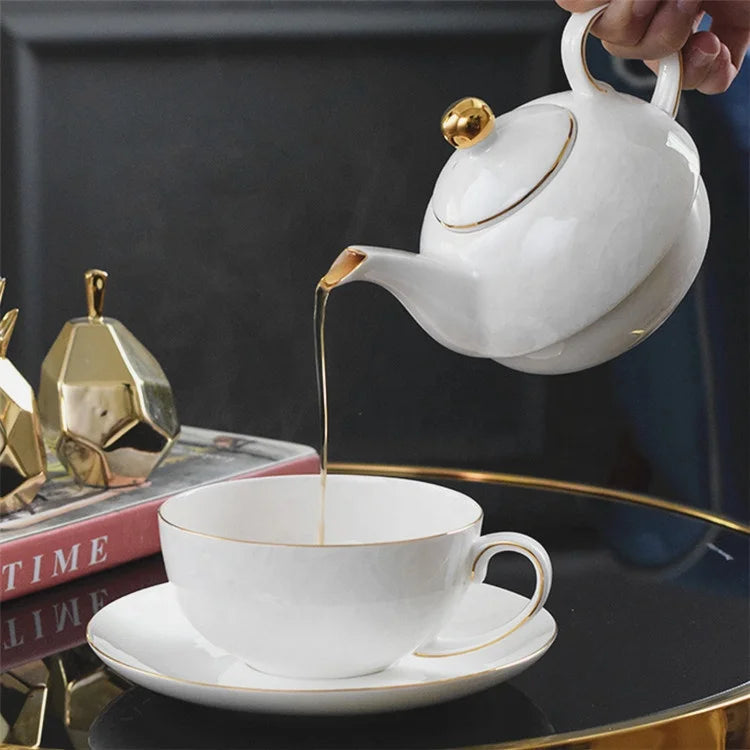 New Arrival Vintage English Stylish Good Quality Cheap Ceramic Teapot Sets New Bone China Tea Pot and Cup Set