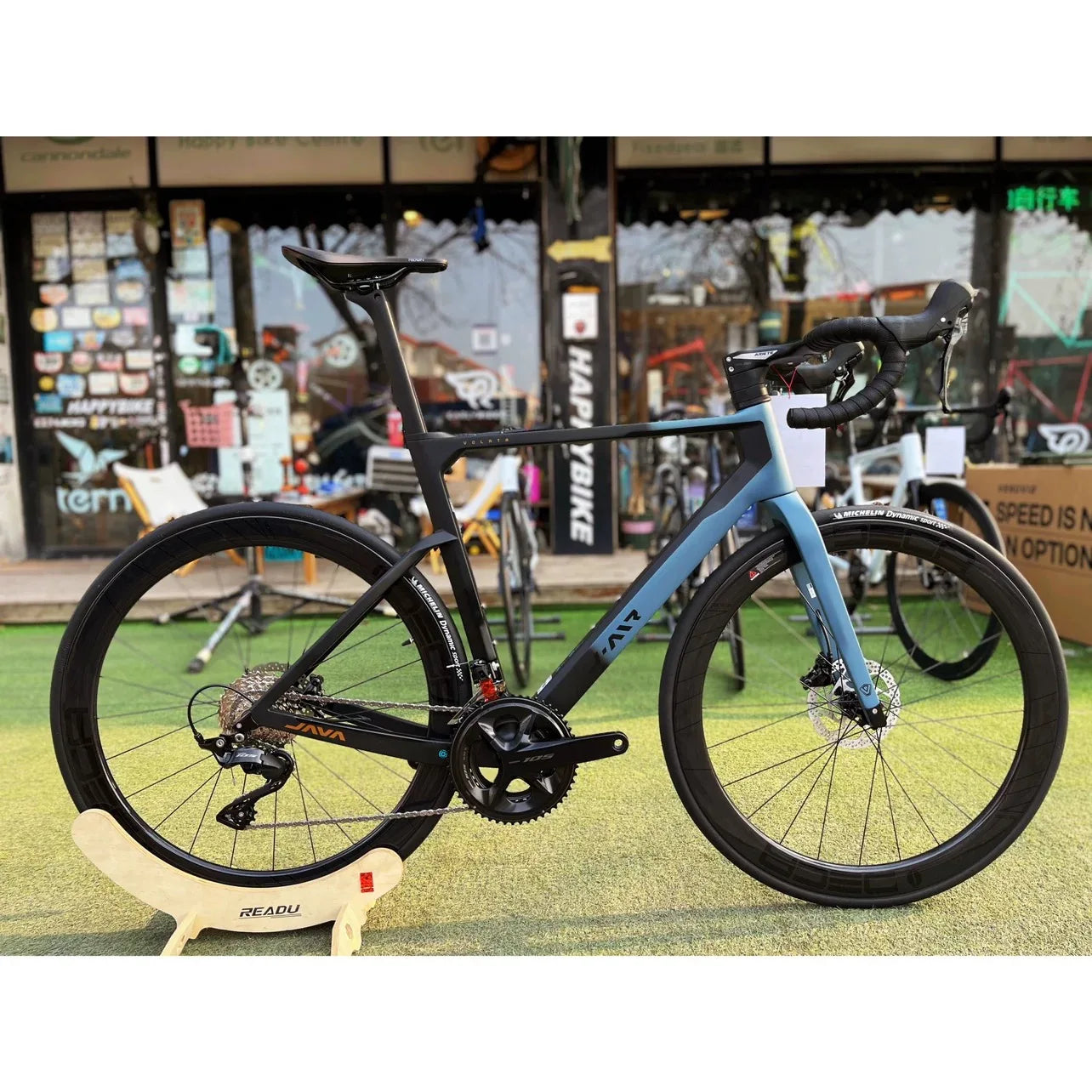 JAVA VOLATA Carbon Fiber Road Bike R7170 Di2 24 Speeds Electronic Shifting Racing Bike Hydraulic Disc Brake UCI Frame
