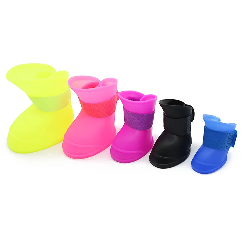 Wholesale Silicone Rubber Paws Boots with Small Large Dogs on