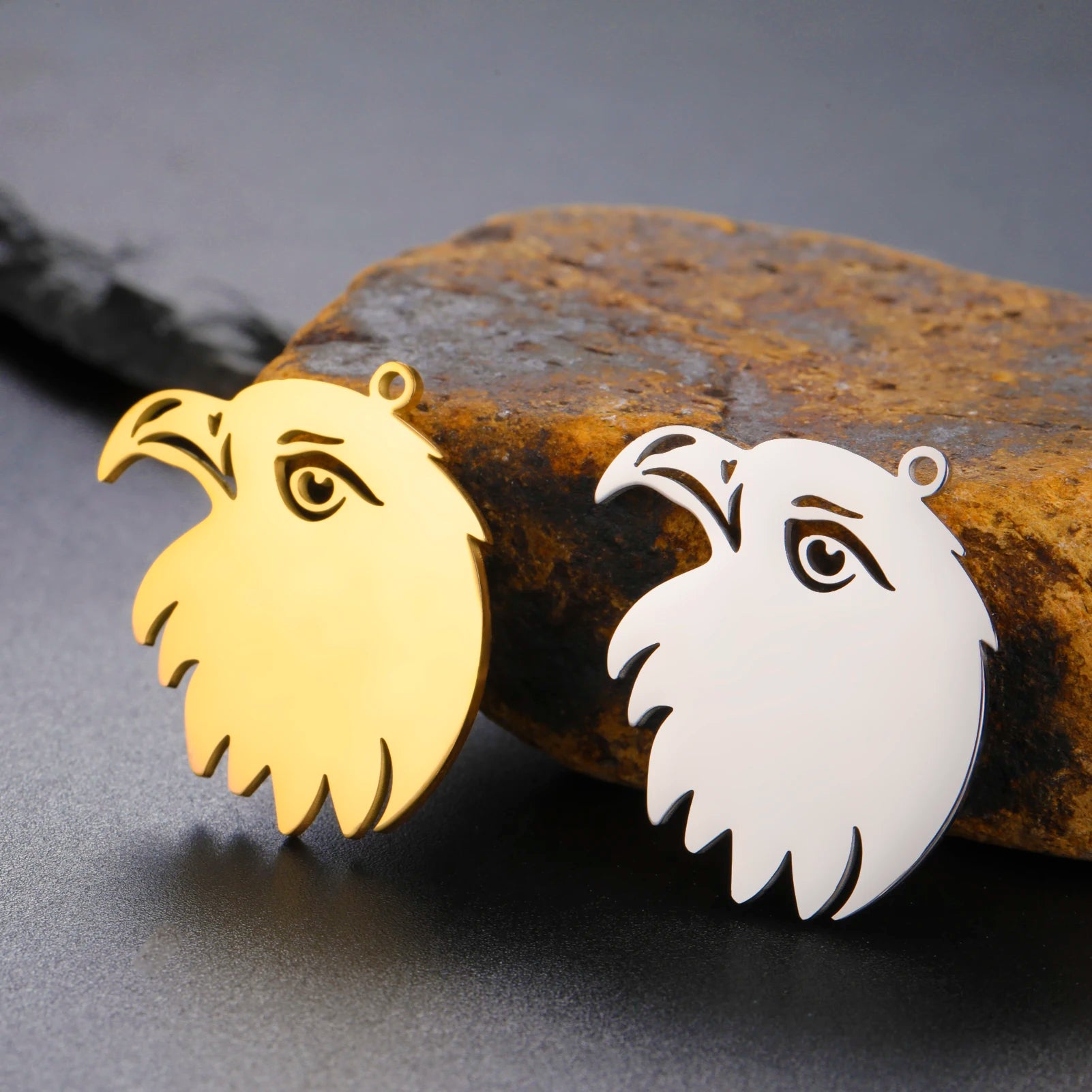 Stainless Steel Eagle Animal Charm Gold Plated Eagle Head Pendant Jewelry Accessories for Necklace Bracelet