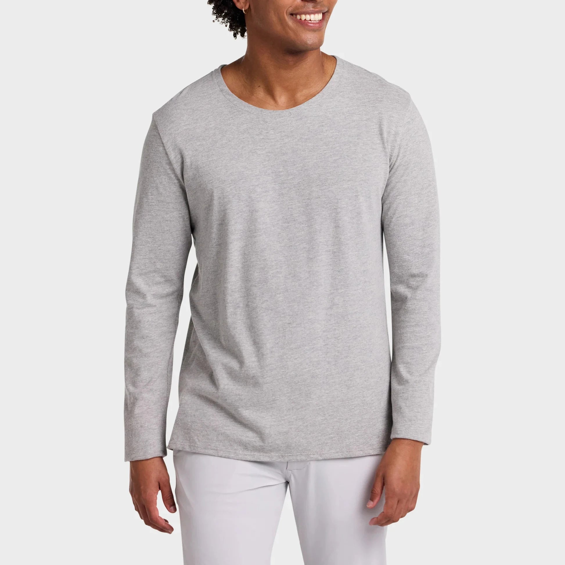 Slim Fit Solid T-Shirt Wide Shoulders Long Sleeves Lightweight Cotton Knitted Fabric O-Neck Collar Eco-Friendly Men's Casual