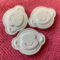 Pure White 3D Effect PVC Rubber Tagclean White Embossed logo Silicone Rubber Label for Shoes