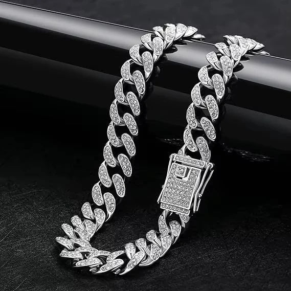 Luxury Solid Pattern Pet Jewelry Personalized Diamond Cuban Collar with Secure Buckle Alloy Dog Chain for Cat Walking