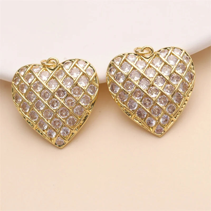Wholesale Fashion Jewelry Nickel Free 18K Gold Plated Brass CZ Heart Pendant for Women & Children's Necklace