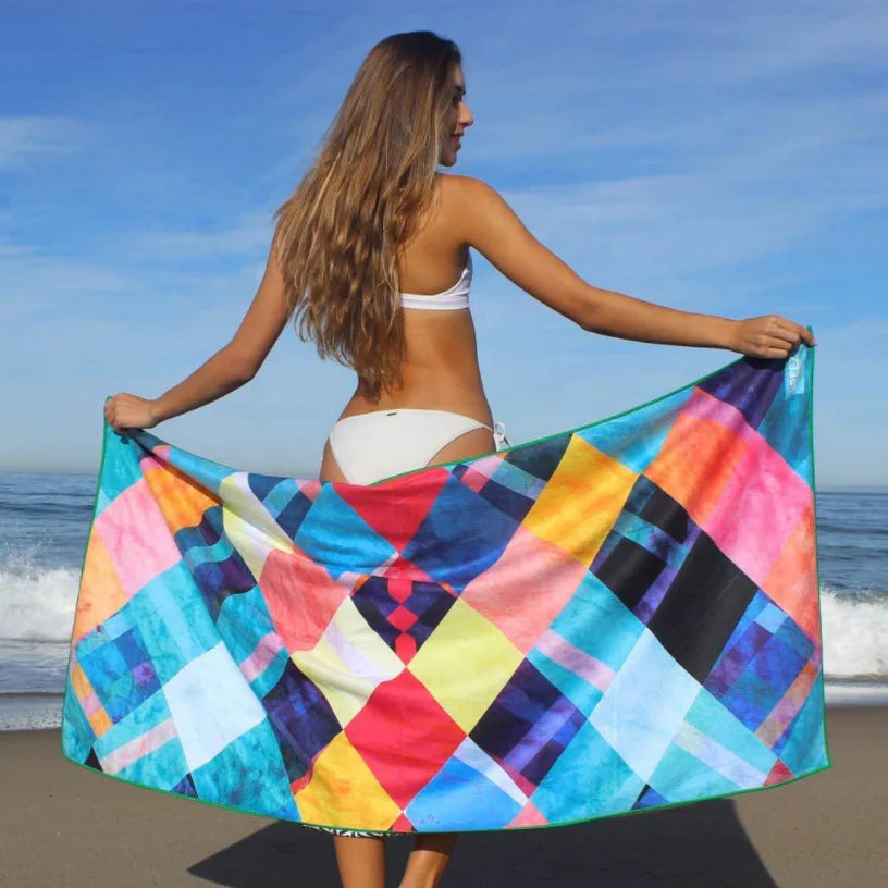 Promotional RPET Anniversary Custom Print Recycled Plastic superdry Waffle Summer Beach Blanket Towel with Pouch
