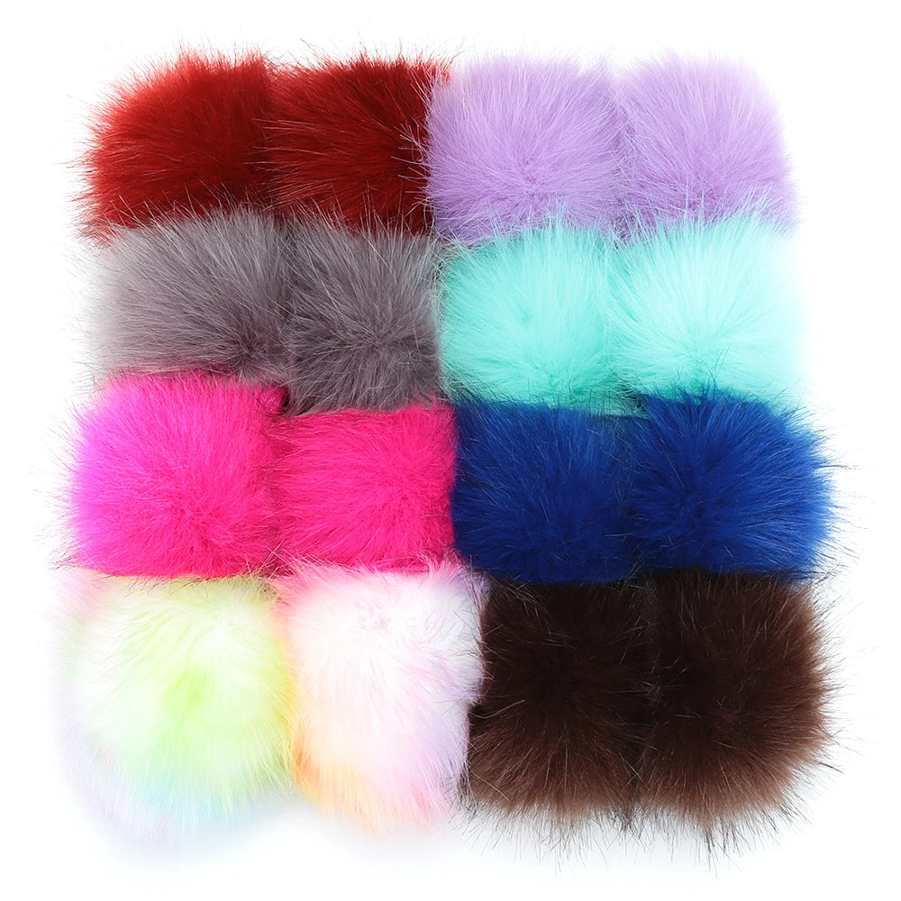 Factory Direct Wholesale Phone case With Faux fox Fur Ball Fur Keychain Puff Ball Faux fox Fur Pompom Ball Keychain