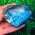 Wholesale High Quality Natural Deep Blue Labradorite Heart Stones Healing Crystal Quartz Heart Gemstone Folk Crafts