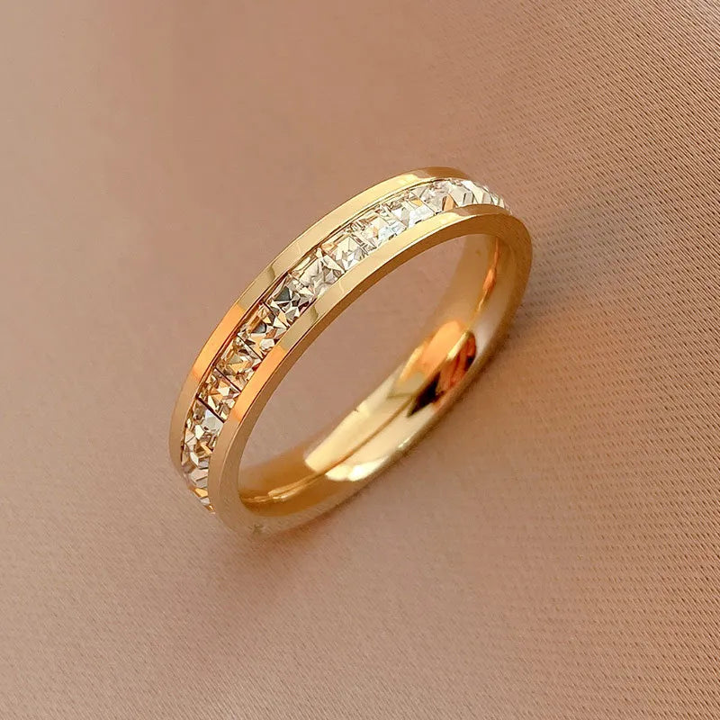 Simple Design New Trendy Jewelry Bling Clear CZ Stone Titanium Stainless Steel Rotatable Ring Women D-321