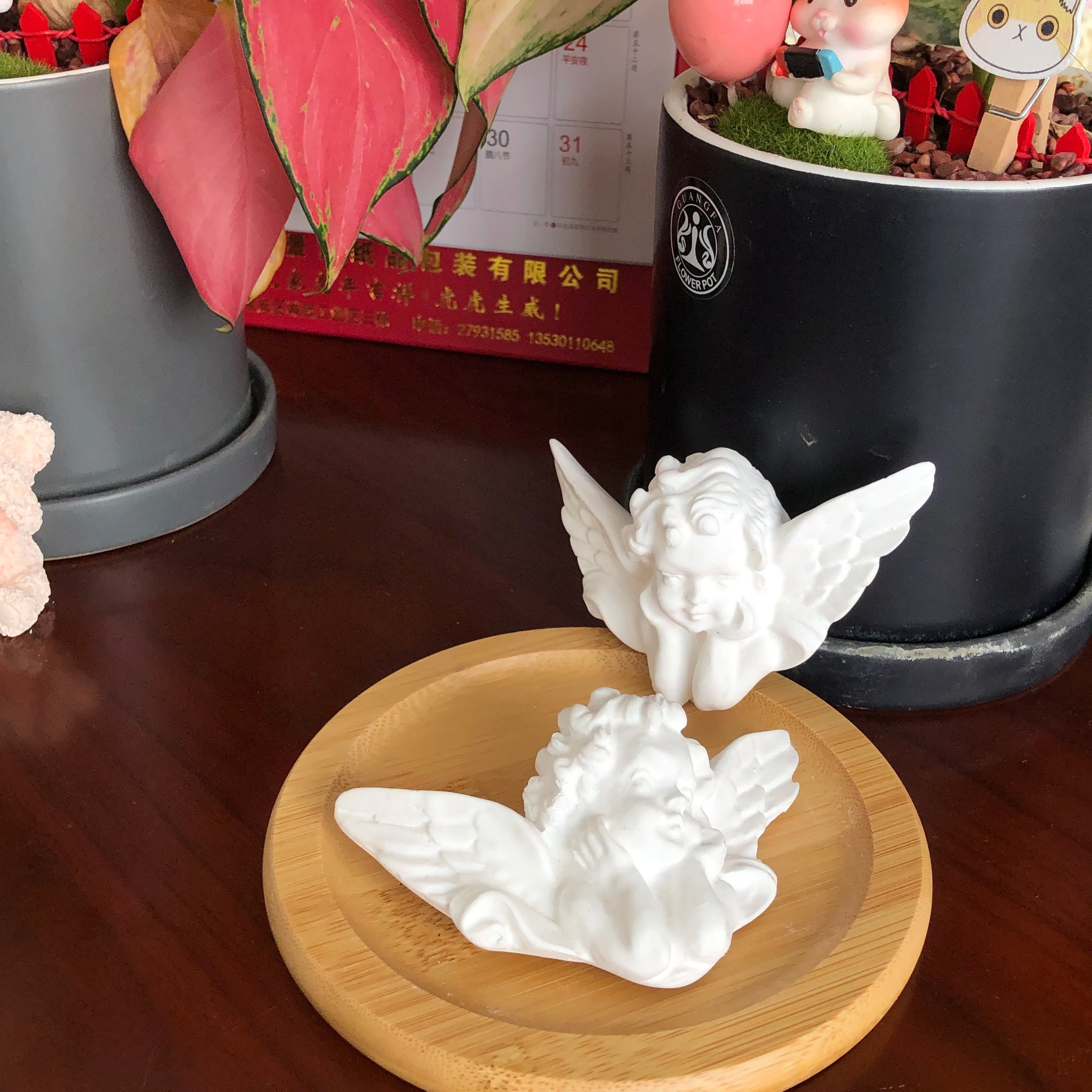 Wholesale Little Angel Shaped Eco-Friendly Car Vent Diffuser Clip Perfume Scented Stone Air Freshener Aromatherapy