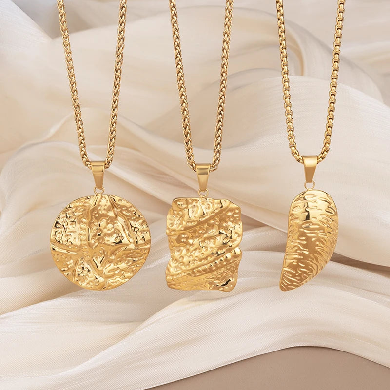 Fashion Jewelry Statement 18K PVD Plated Stainless Steel Geometric Hammered Charm Pendant Necklace