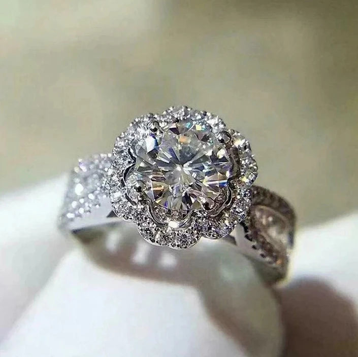 CAOSHI Women's Wedding Ring Hot Sale Flowers Design Imitated Moissanite Silver Plated CZ Hollow Band Rings for Women Jewelry OEM