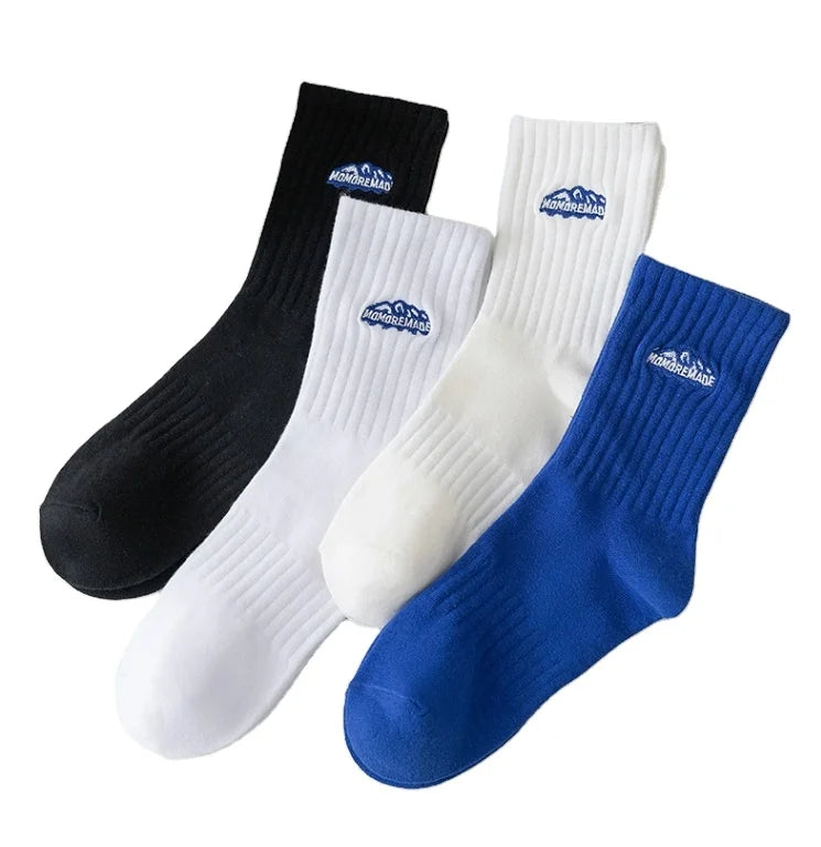 Spring and Summer Unisex Breathable Comfortable Custom Made Embroidery Cotton Mid-calf Socks for Sports and Leisure