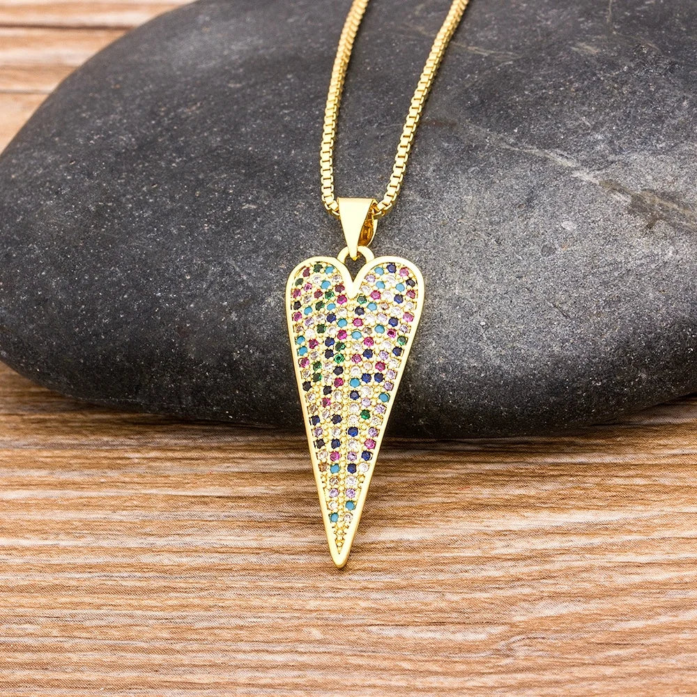 QIKU Bohemia Colorful Rhinestone Heart Shape Pendant  Charm Women Necklace Copper Cubic Zirconia Chain Jewelry Factory Wholesale