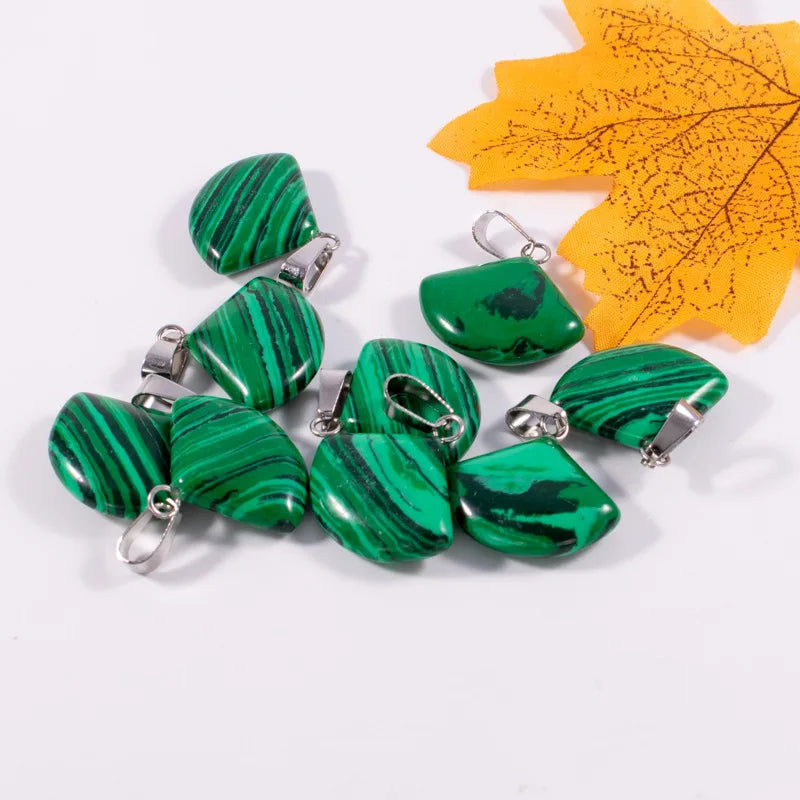Huiying Hot Selling Best Price Natural Malachite Friendship Pendant Sector Shape Carved Jewelry