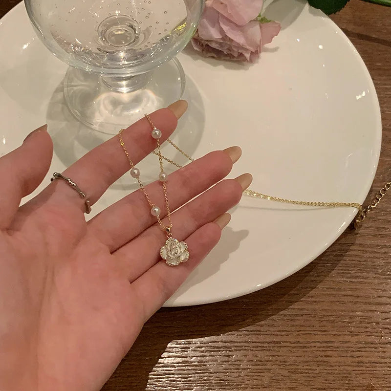 Fashion Hot Sale Brass Zircon Necklace Adjustable Flower Pearl Necklace for Women and Girls