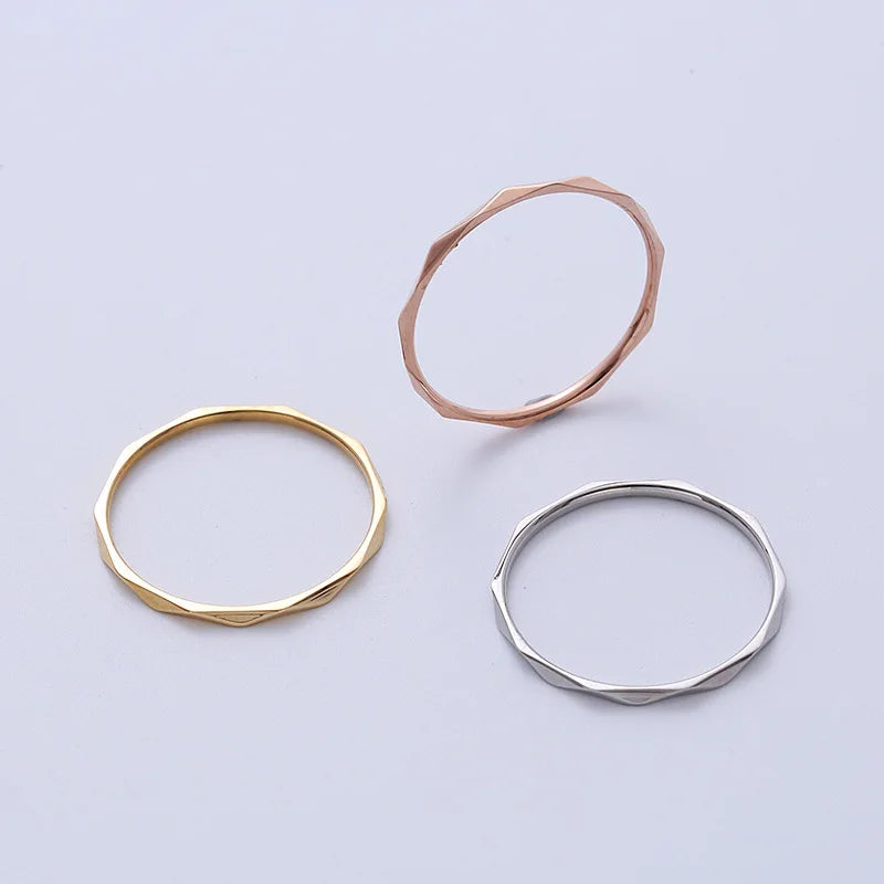 Minimalist Fashion Faceted Design Stainless Steel Ladies Thin 18k Gold Rings Jewelry