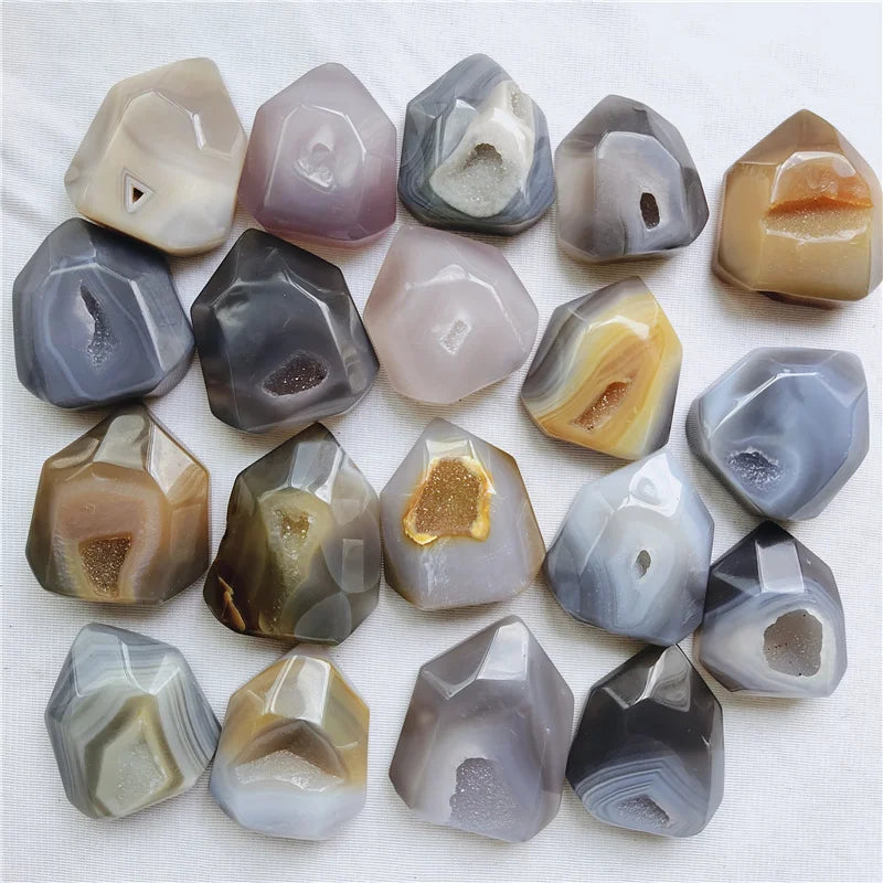 Wholesale Natural Polished Agate Stone  Druzy Point Agate Geode Tower Crystal Quartz Wand for Decoration